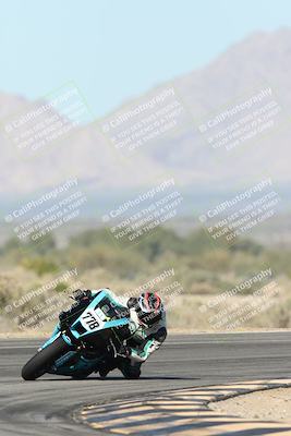 media/Jan-15-2026-Racers Edge (Thu) [[dfebeb70ab]]/2-A Group/Session 3 (Turn 16)/